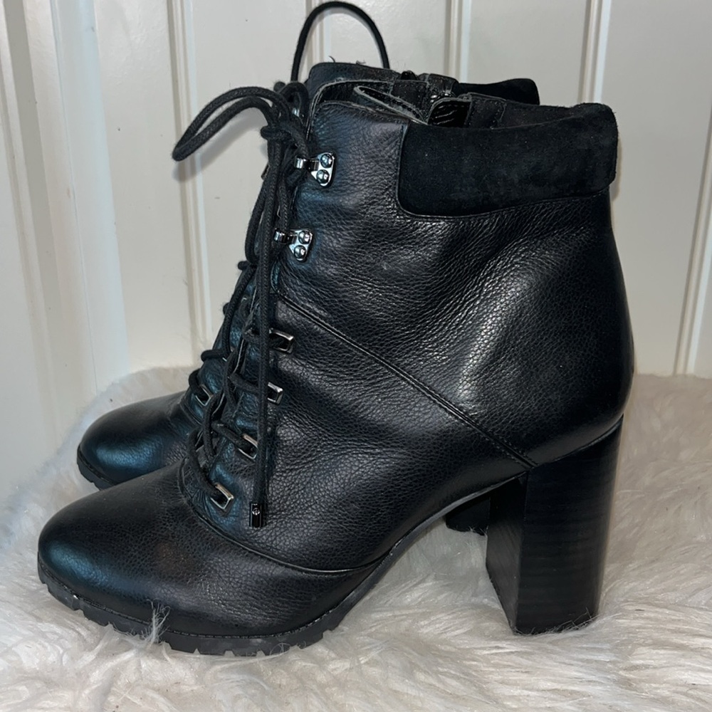 Black leather lace up chunky heel bootie Whimsigoth witchy moto biker size 9.5